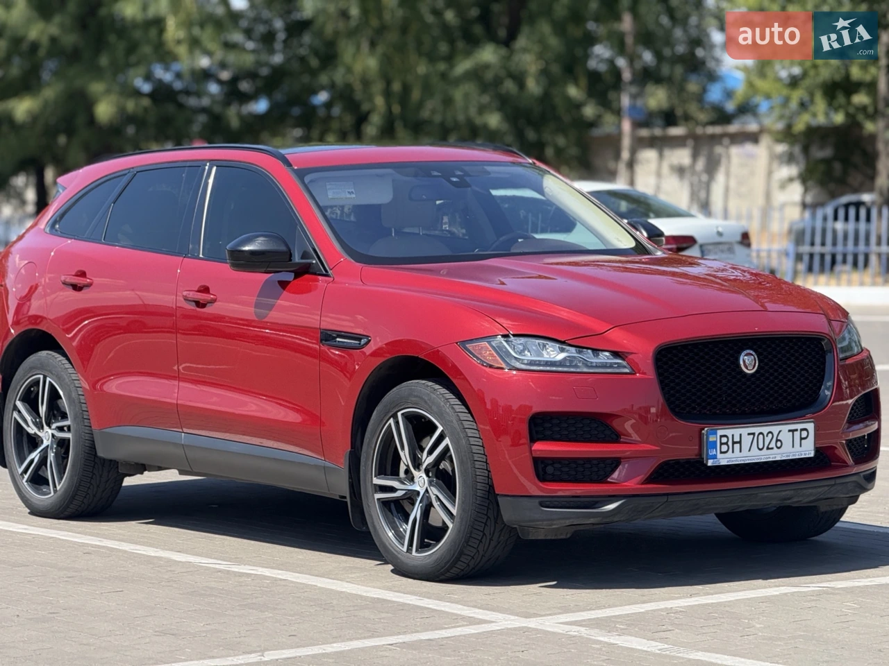 2016 Jaguar F-Pace - мініатюра 23