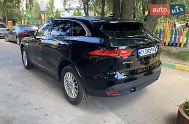 Позашляховик / Кросовер Jaguar F-Pace 2018 в 