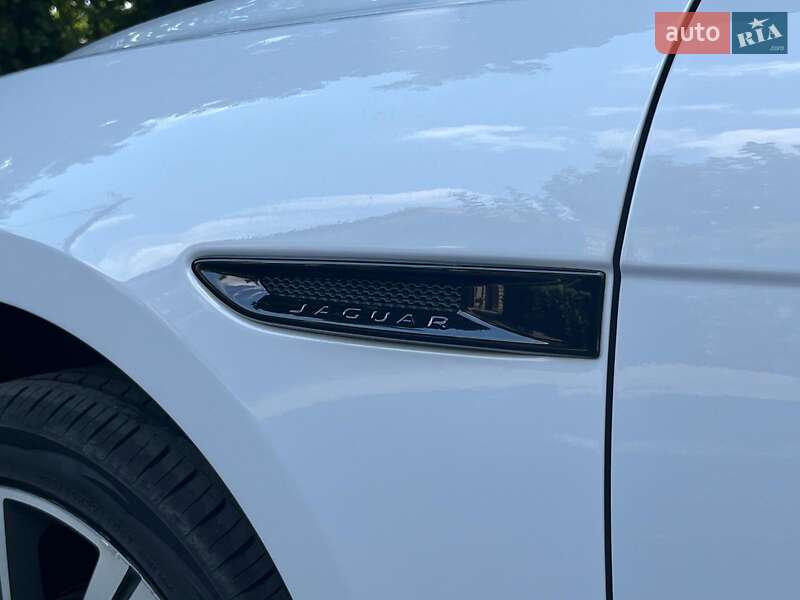 Позашляховик / Кросовер Jaguar F-Pace 2018 в Києві