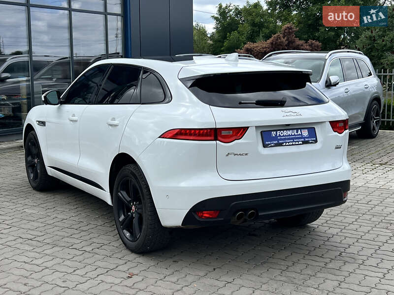 Внедорожник / Кроссовер Jaguar F-Pace 2017 в Нововолынске