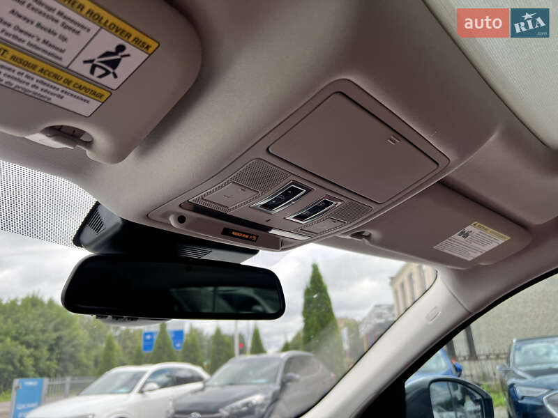 Внедорожник / Кроссовер Jaguar F-Pace 2017 в Нововолынске