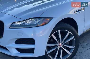 Внедорожник / Кроссовер Jaguar F-Pace 2017 в 