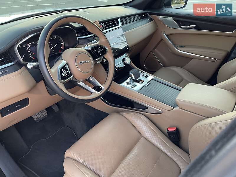 Позашляховик / Кросовер Jaguar F-Pace 2022 в Дніпрі