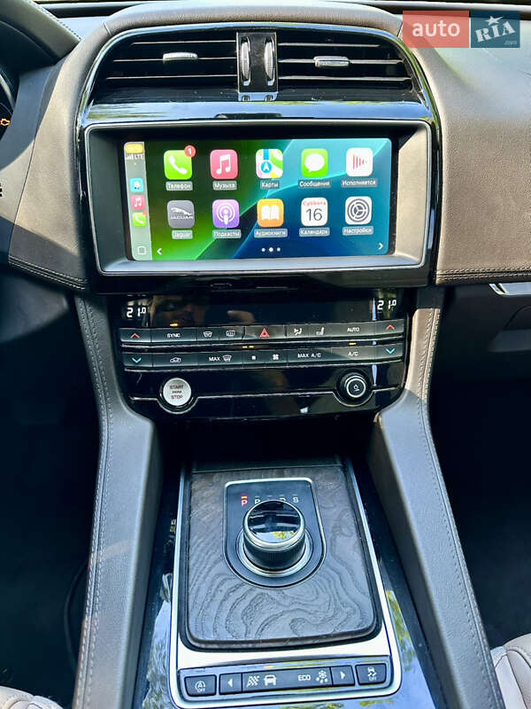 Позашляховик / Кросовер Jaguar F-Pace 2020 в Києві фото 37 Позашляховик / Кросовер Jaguar F-Pace 2020 в Києві