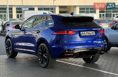 Внедорожник / Кроссовер Jaguar F-Pace 2018 в 