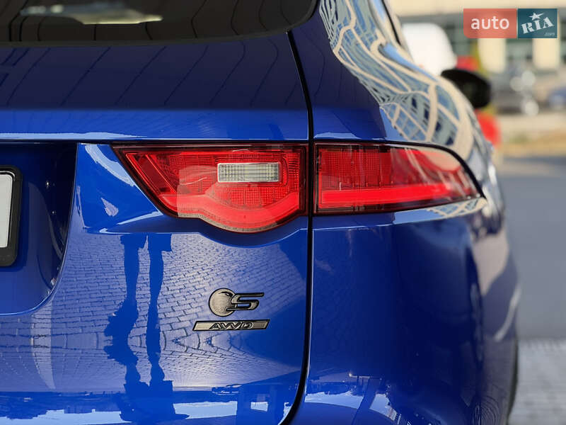 Позашляховик / Кросовер Jaguar F-Pace 2018 в Дніпрі