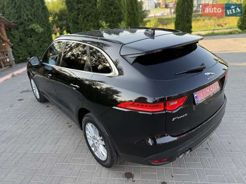 Внедорожник / Кроссовер Jaguar F-Pace 2017 в Киеве