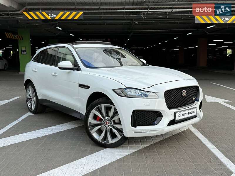 Jaguar F-Pace 2018