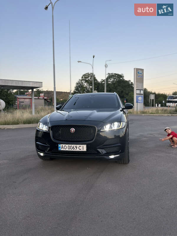 Внедорожник / Кроссовер Jaguar F-Pace 2017 в Мукачево