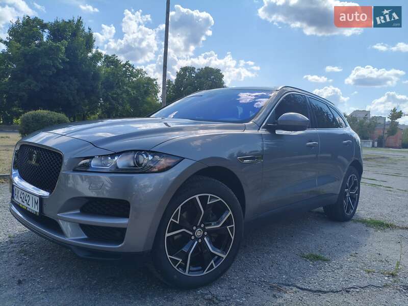 Внедорожник / Кроссовер Jaguar F-Pace 2019 в 