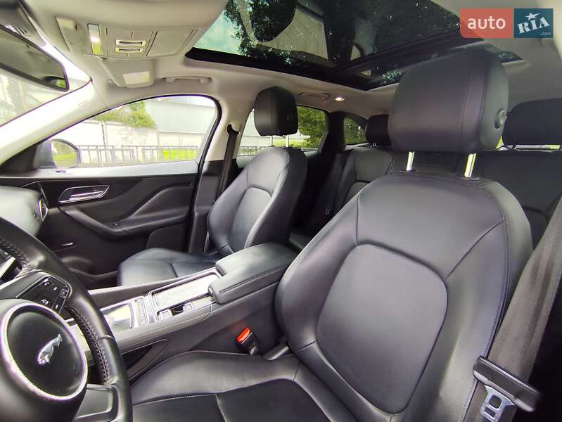 Позашляховик / Кросовер Jaguar F-Pace 2017 в Києві
