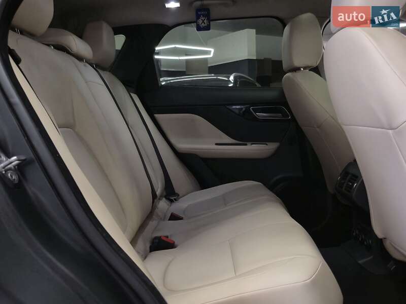 Внедорожник / Кроссовер Jaguar F-Pace 2016 в Николаеве фото 11 Внедорожник / Кроссовер Jaguar F-Pace 2016 в Николаеве
