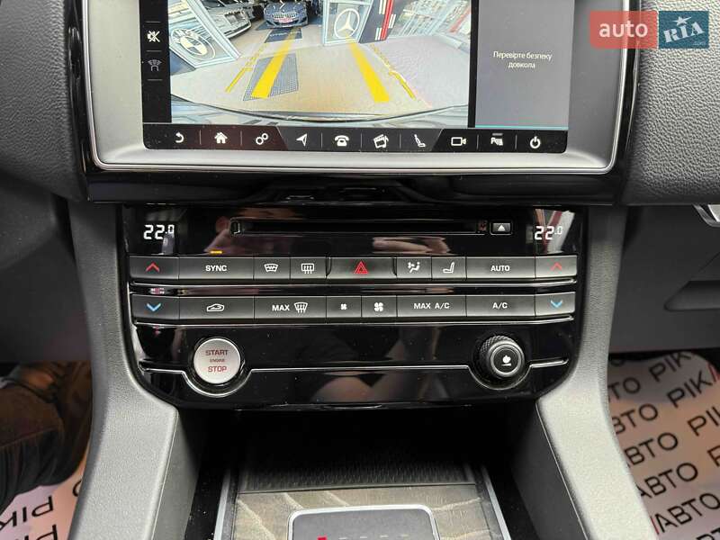 Внедорожник / Кроссовер Jaguar F-Pace 2016 в Львове фото 29 Внедорожник / Кроссовер Jaguar F-Pace 2016 в Львове