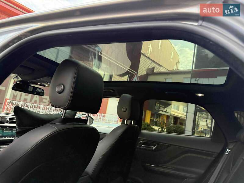 Внедорожник / Кроссовер Jaguar F-Pace 2016 в Львове фото 36 Внедорожник / Кроссовер Jaguar F-Pace 2016 в Львове