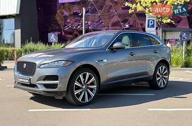 Внедорожник / Кроссовер Jaguar F-Pace 2017 в 