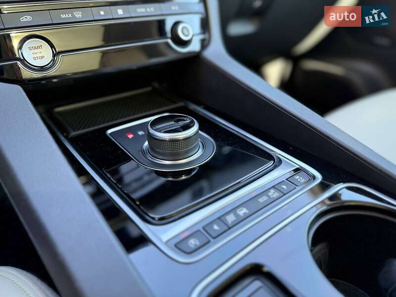 Внедорожник / Кроссовер Jaguar F-Pace 2017 в Киеве фото 33 Внедорожник / Кроссовер Jaguar F-Pace 2017 в Киеве