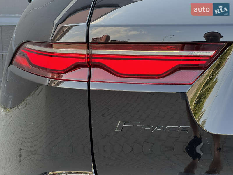 Внедорожник / Кроссовер Jaguar F-Pace 2021 в Киеве