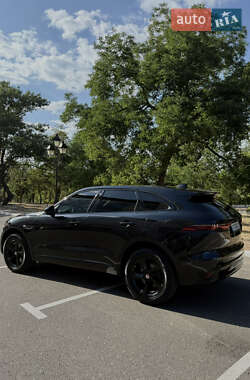 Внедорожник / Кроссовер Jaguar F-Pace 2022 в 