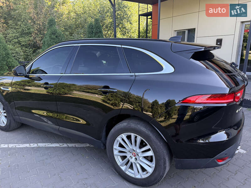 Позашляховик / Кросовер Jaguar F-Pace 2017 в Хмельницькому