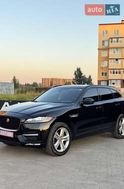Внедорожник / Кроссовер Jaguar F-Pace 2017 в 