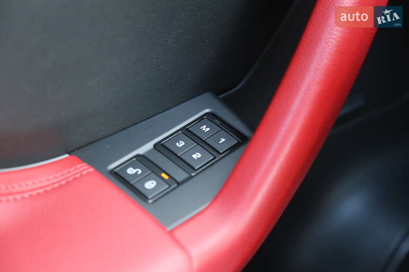 Внедорожник / Кроссовер Jaguar F-Pace 2016 в Киеве фото 25 Внедорожник / Кроссовер Jaguar F-Pace 2016 в Киеве