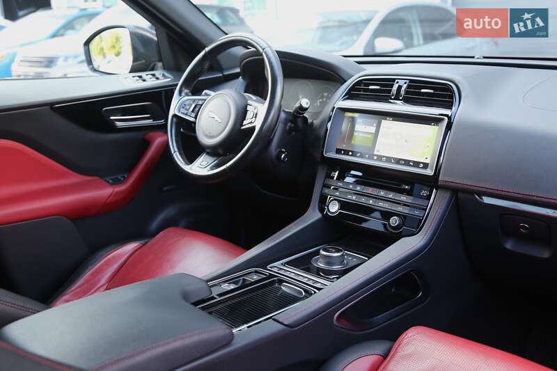 Внедорожник / Кроссовер Jaguar F-Pace 2016 в Киеве фото 15 Внедорожник / Кроссовер Jaguar F-Pace 2016 в Киеве