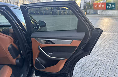Позашляховик / Кросовер Jaguar F-Pace 2023 в 