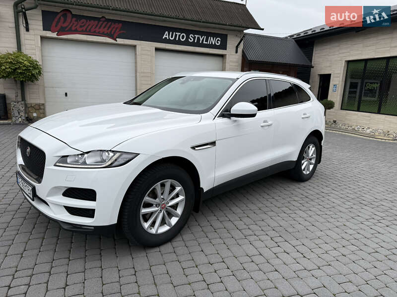 Позашляховик / Кросовер Jaguar F-Pace 2017 в Івано-Франківську