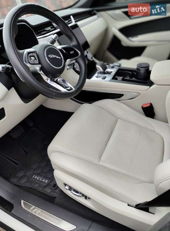 Позашляховик / Кросовер Jaguar F-Pace 2021 в Рівному фото 31 Позашляховик / Кросовер Jaguar F-Pace 2021 в Рівному