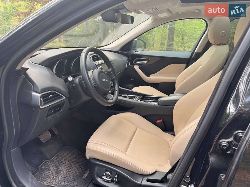 Позашляховик / Кросовер Jaguar F-Pace 2020 в Києві