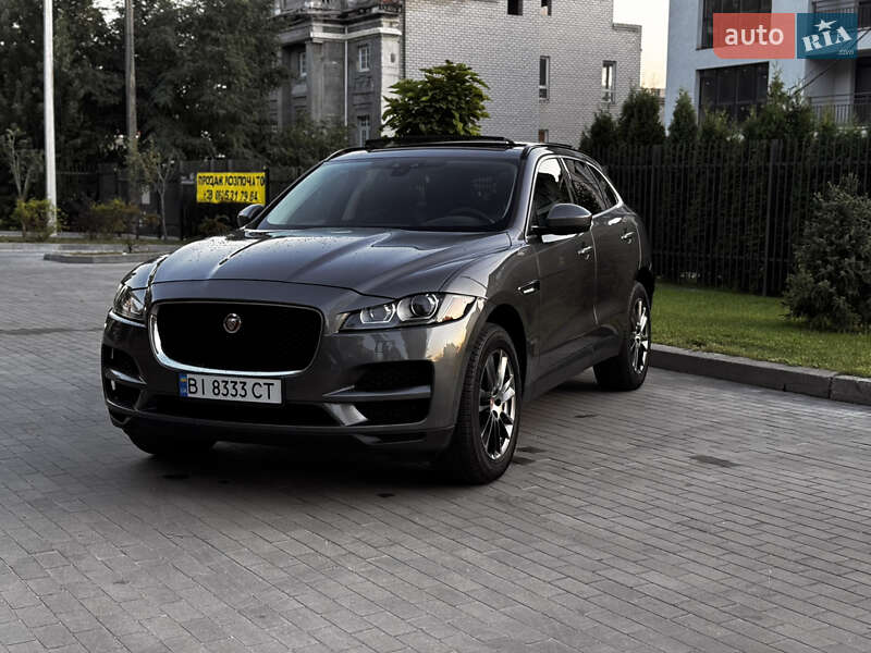 Внедорожник / Кроссовер Jaguar F-Pace 2017 в Кременчуге