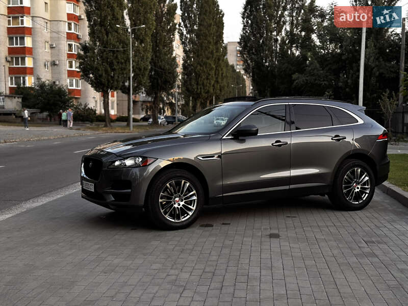 Внедорожник / Кроссовер Jaguar F-Pace 2017 в Кременчуге