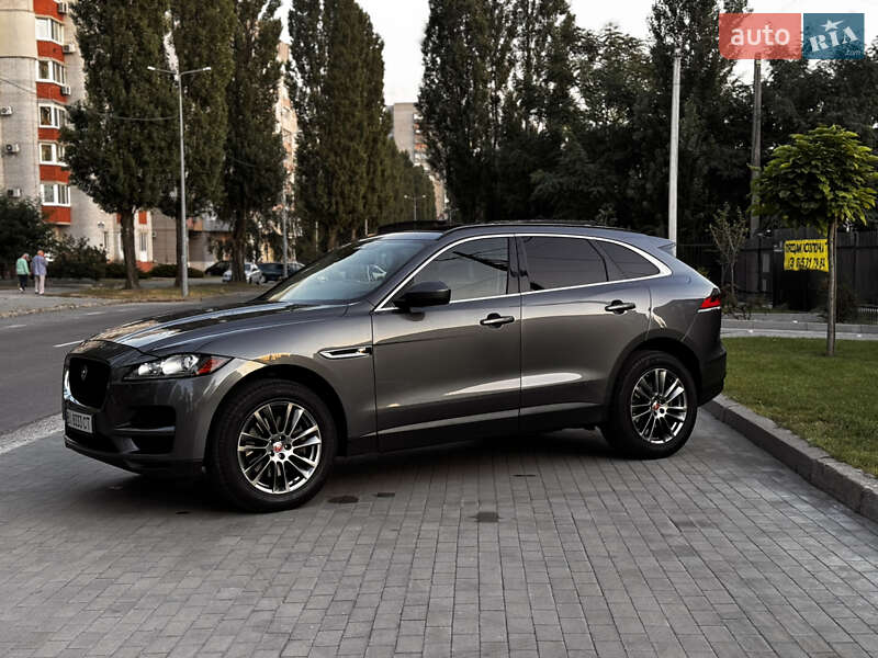Внедорожник / Кроссовер Jaguar F-Pace 2017 в Кременчуге