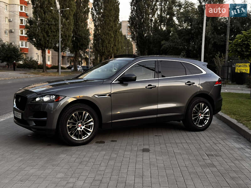 Позашляховик / Кросовер Jaguar F-Pace 2017 в Кременчуці