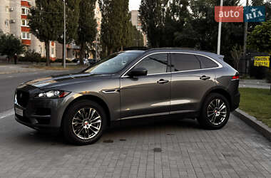 Позашляховик / Кросовер Jaguar F-Pace 2017 в 
