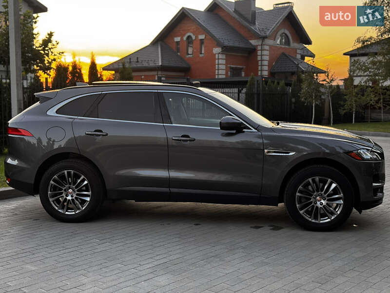 Позашляховик / Кросовер Jaguar F-Pace 2017 в Кременчуці
