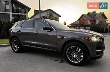 Позашляховик / Кросовер Jaguar F-Pace 2017 в 