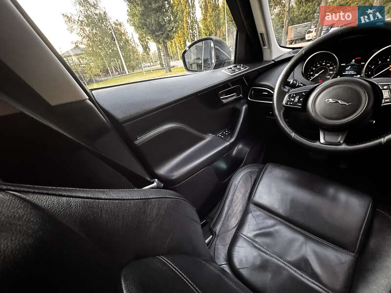 Внедорожник / Кроссовер Jaguar F-Pace 2017 в Кременчуге