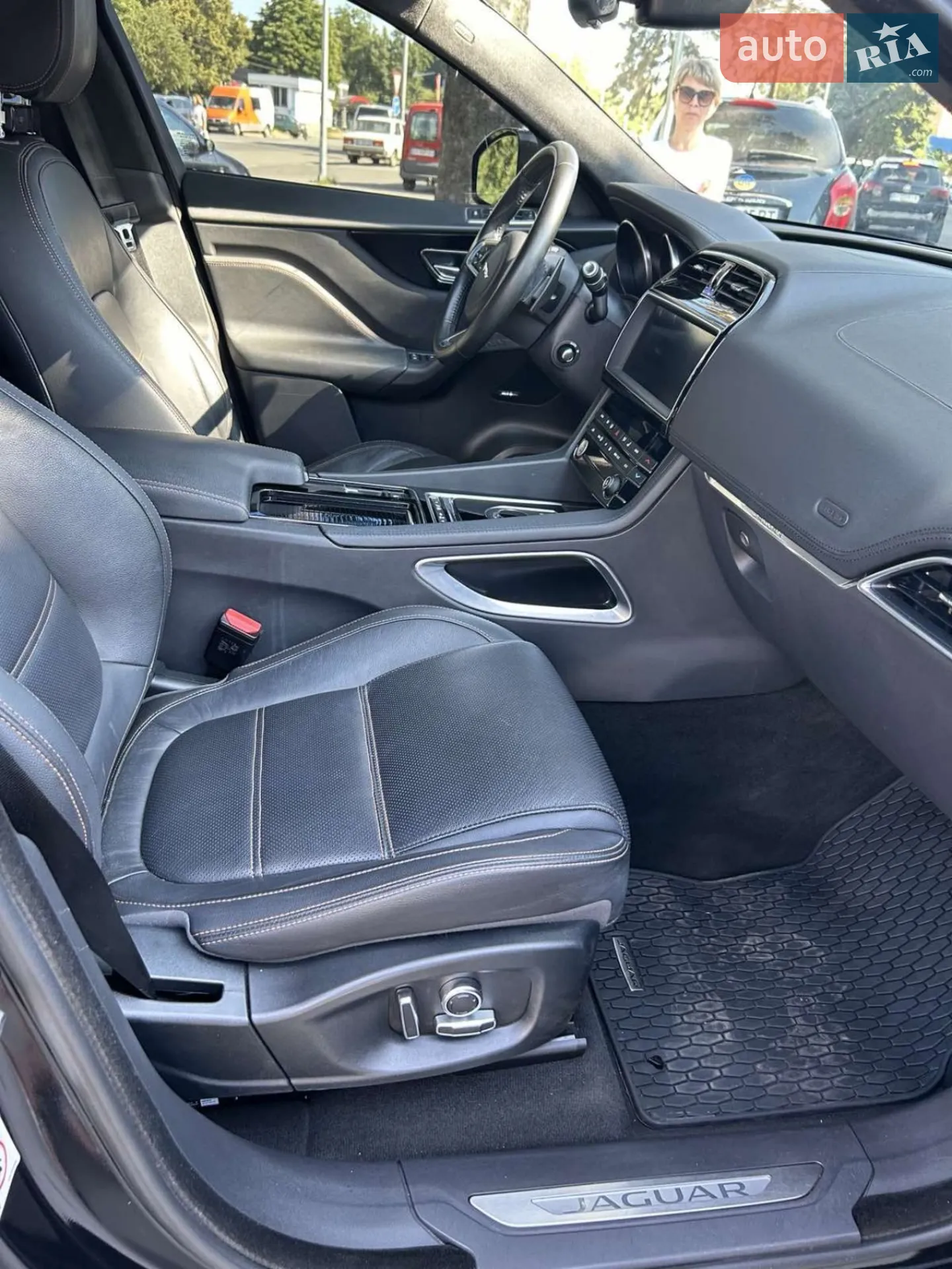 2018 Jaguar F-Pace - мініатюра 5