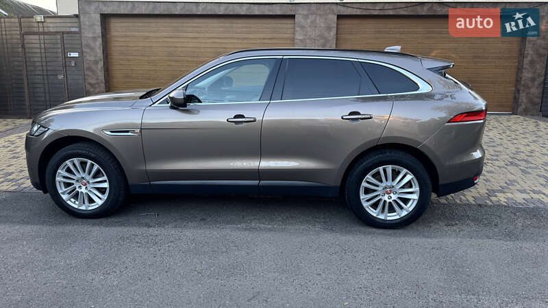 Позашляховик / Кросовер Jaguar F-Pace 2016 в Одесі