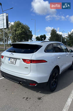 Позашляховик / Кросовер Jaguar F-Pace 2018 в 