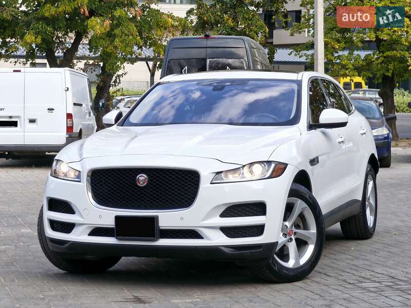 Позашляховик / Кросовер Jaguar F-Pace 2018 в 