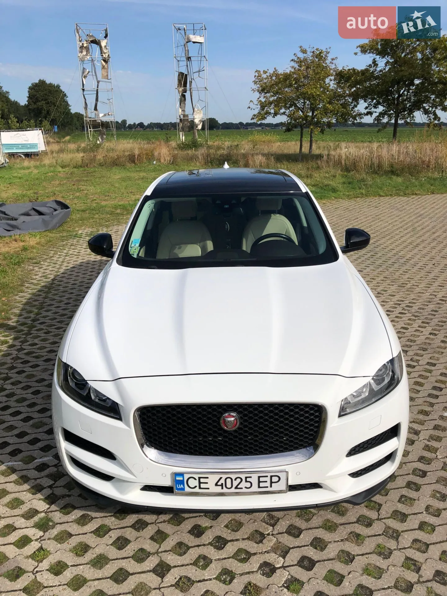 2016 Jaguar F-Pace - мініатюра 11