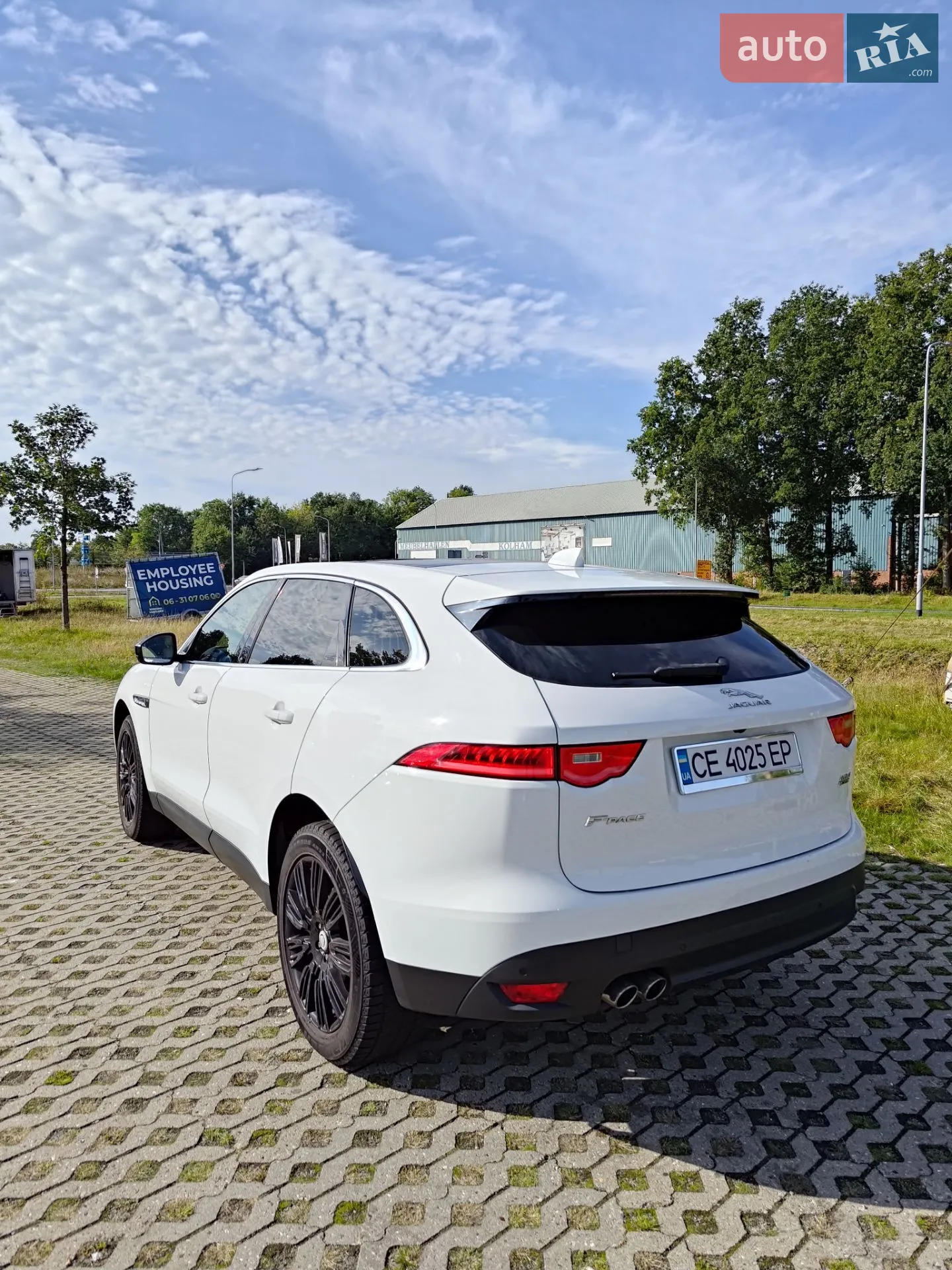 2016 Jaguar F-Pace - мініатюра 16