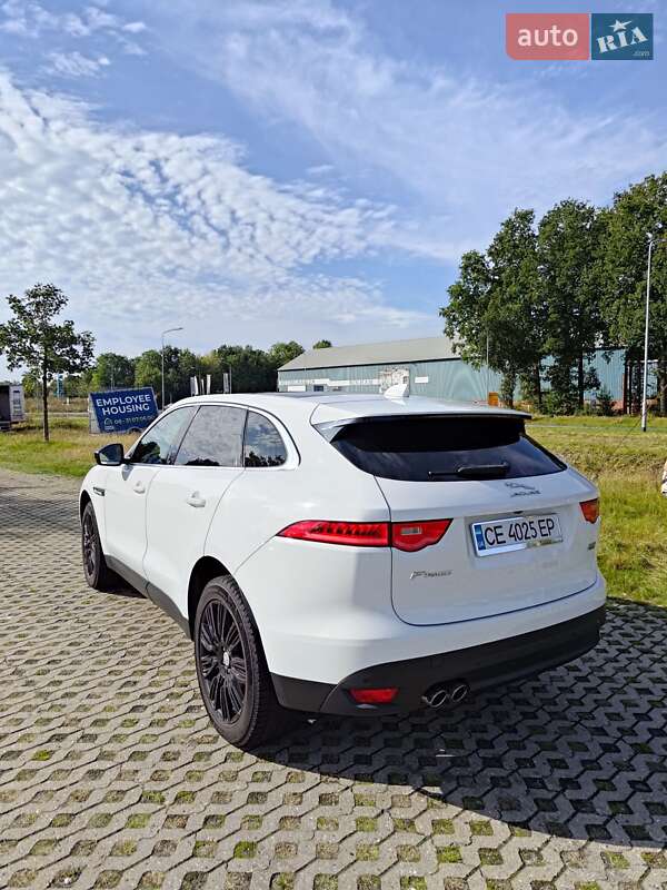 Позашляховик / Кросовер Jaguar F-Pace 2016 в Герці