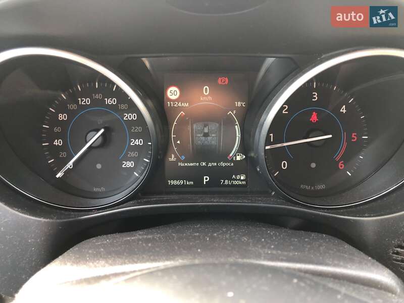 Позашляховик / Кросовер Jaguar F-Pace 2016 в Герці