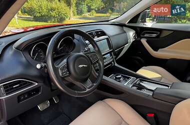 Позашляховик / Кросовер Jaguar F-Pace 2018 в 