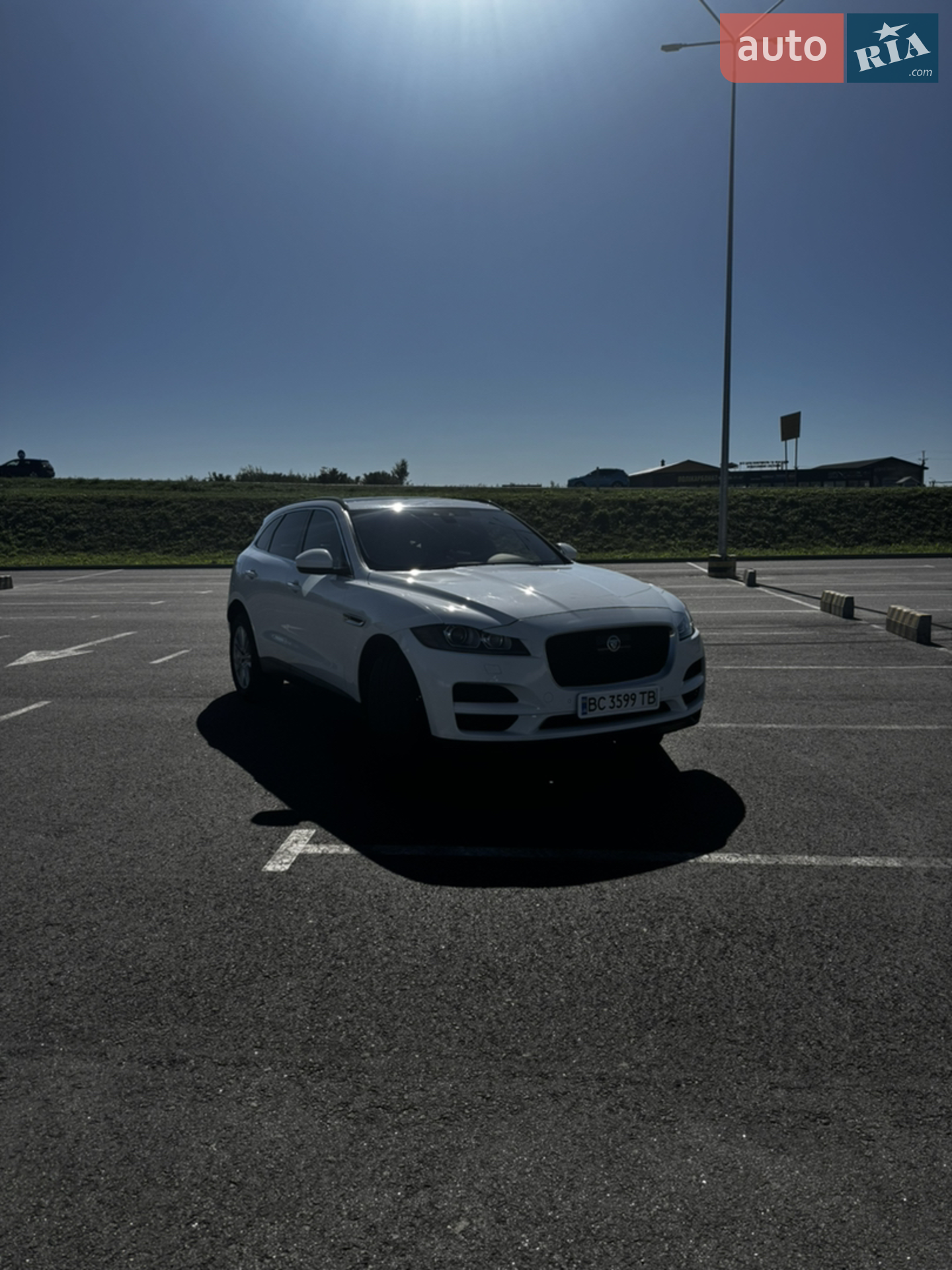 2018 Jaguar F-Pace - мініатюра 2
