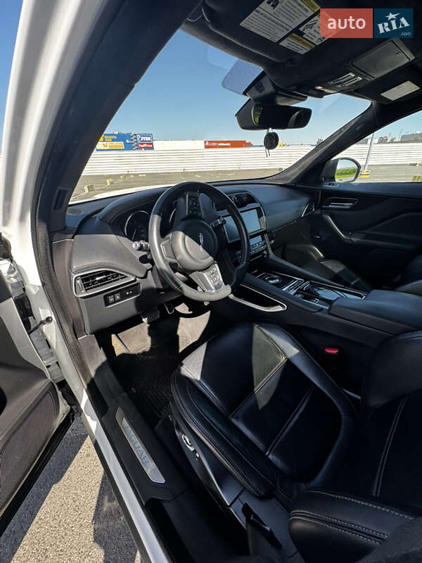 Внедорожник / Кроссовер Jaguar F-Pace 2018 в Львове