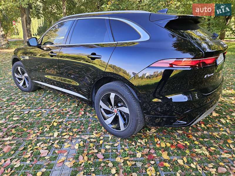 Позашляховик / Кросовер Jaguar F-Pace 2021 в Києві